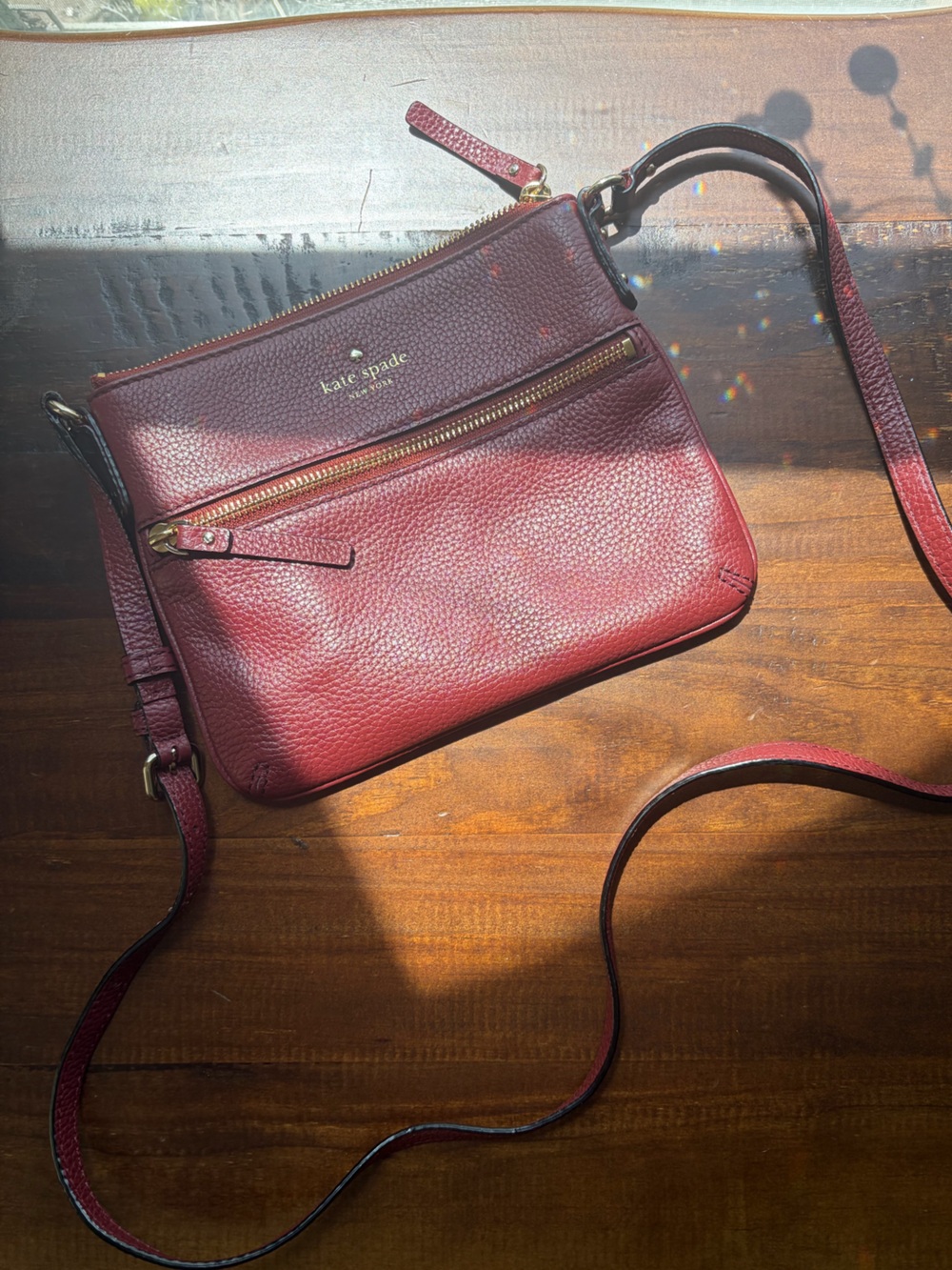 Kate Spade Cobble Hill Tenley Crossbody Bag Burgundy Pebbled Leather Gold Zip